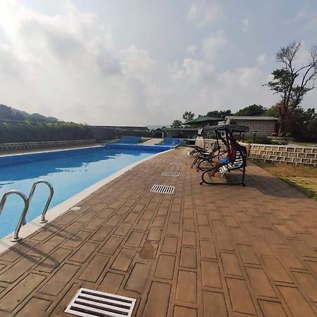 Peit Them Resort Mawlynnong Exterior foto